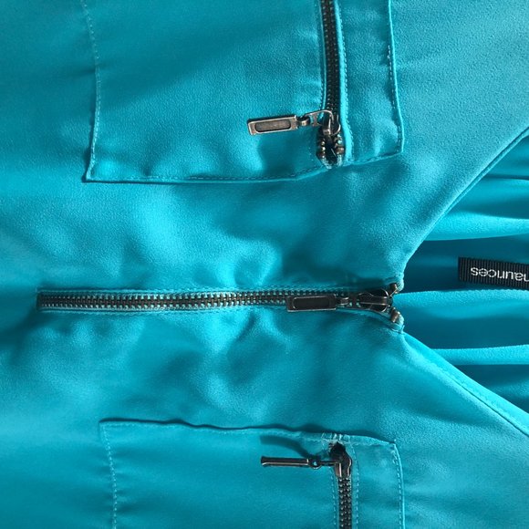 Blue top - Picture 4 of 4